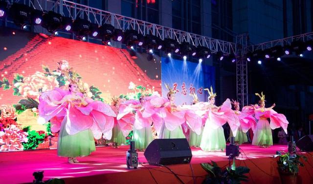 时光荏苒·盛会有约——我院举办512国际护士节文艺汇演纪实